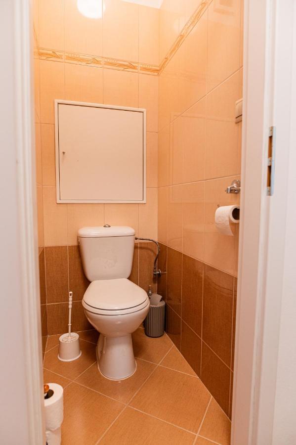 Private Room 1 Km From Center With Kitchen Bratislava Dış mekan fotoğraf